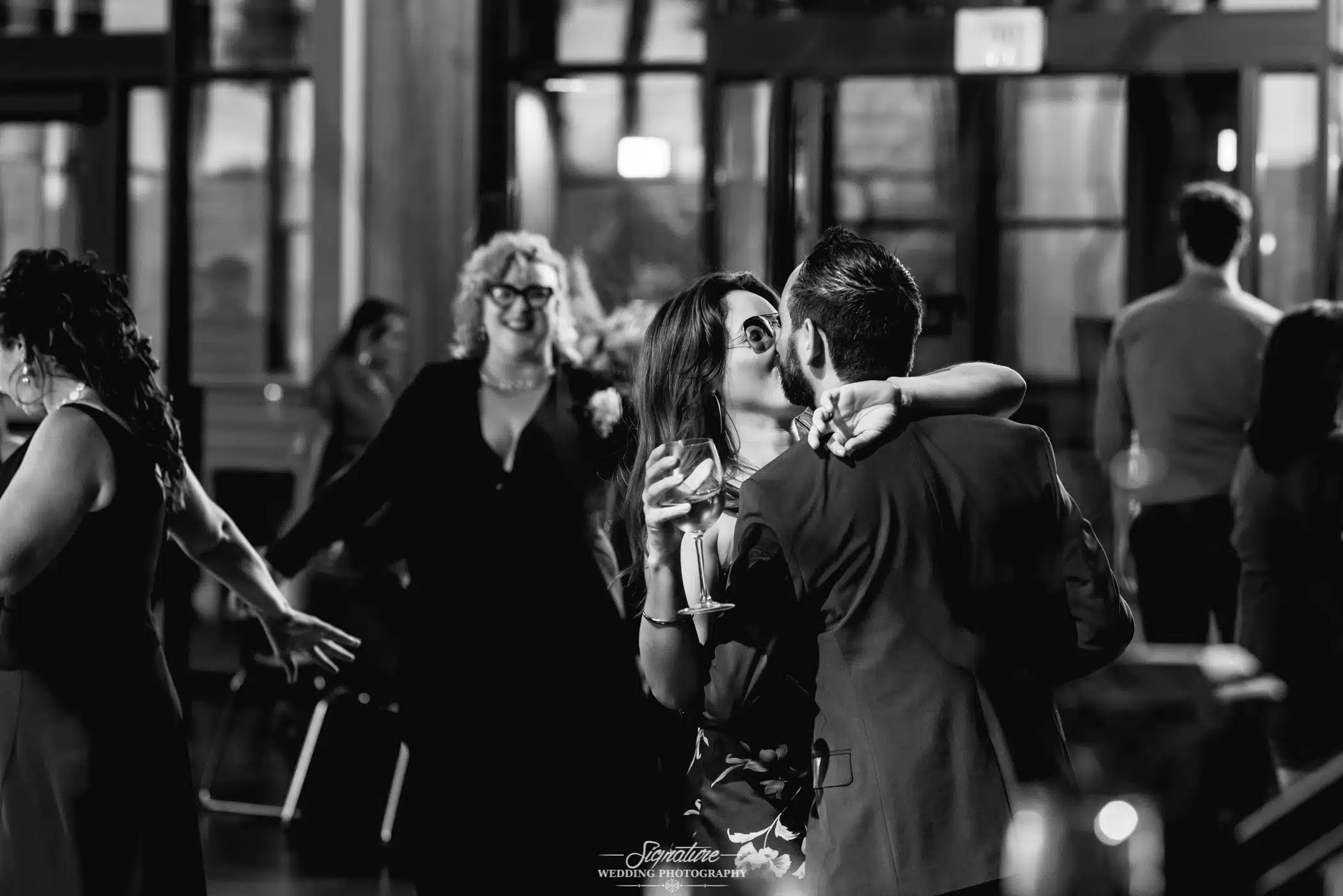 Couple kissing black and white